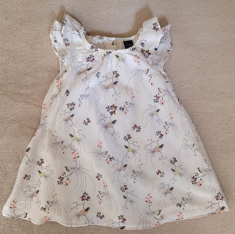 Gap Baby Girl Cream Flutter Sleeve Bird Dress Size 18-24 Months